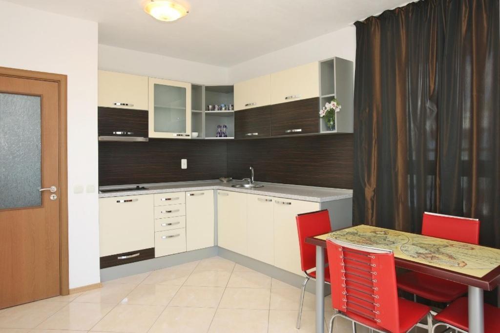 Sofia Apartments In Sunny Residence Sunny Beach Quarto foto