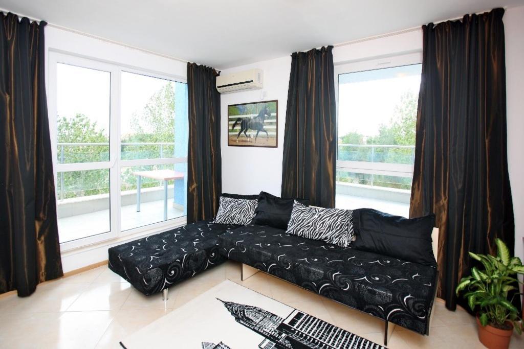 Sofia Apartments In Sunny Residence Sunny Beach Quarto foto